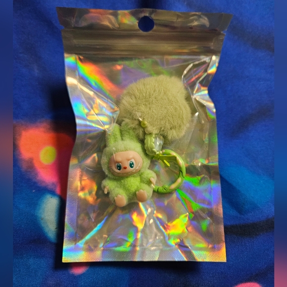 Flocked Fuzzy Have a Seat Labubu Keychain with Heart Gems Pom Pom Bag Charms NEW - Picture 16 of 16